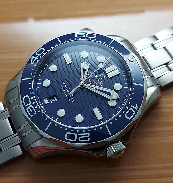 BLUE Omega Seamaster Diver 300M Co-Axial Wristwatch Ref. 210.30.42.20.03.001
